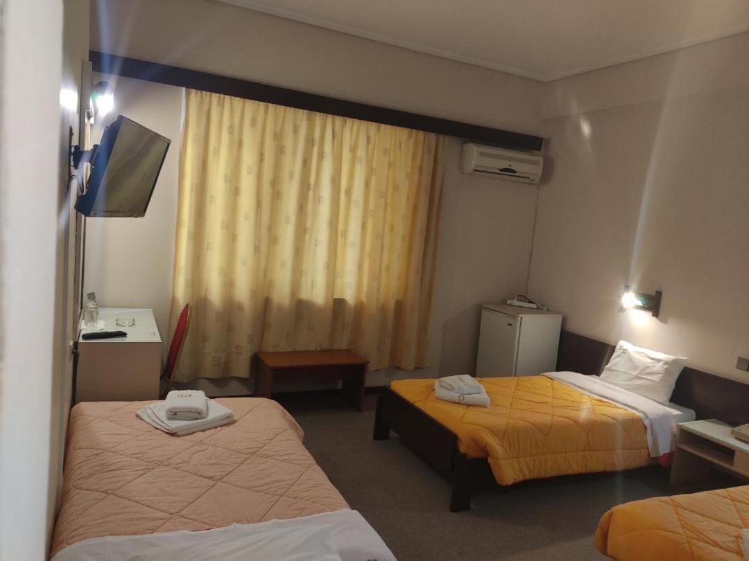 Hotel Cavo D' Oro Pireo Esterno foto